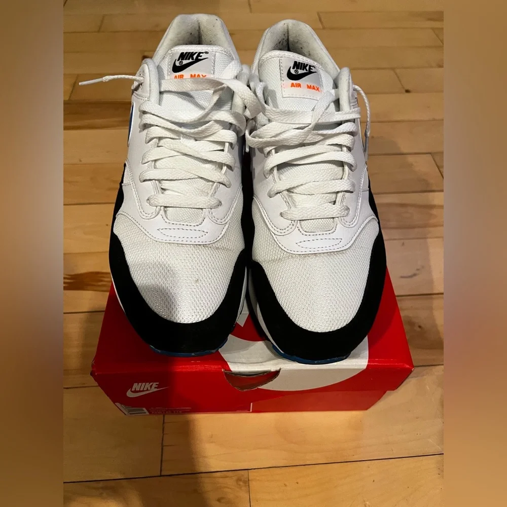 Nike Air Max - Picture 4 of 5